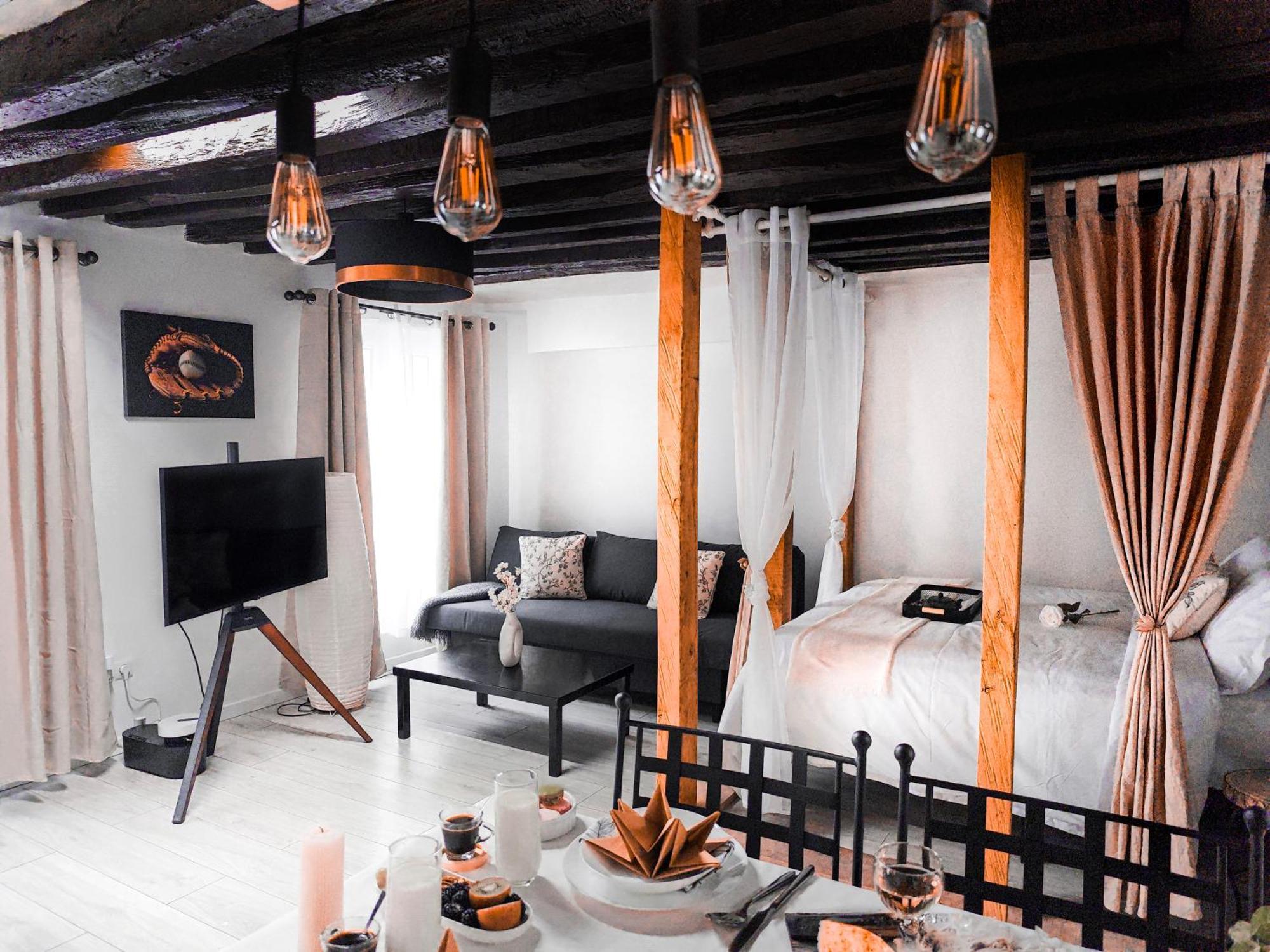 Rustic Charm&dreamhome 40m2 In The Heart Of Paris, Near Pompidou And Notre-dame, Subway 4,8,9 Honeymoon Favourite Appartamento *